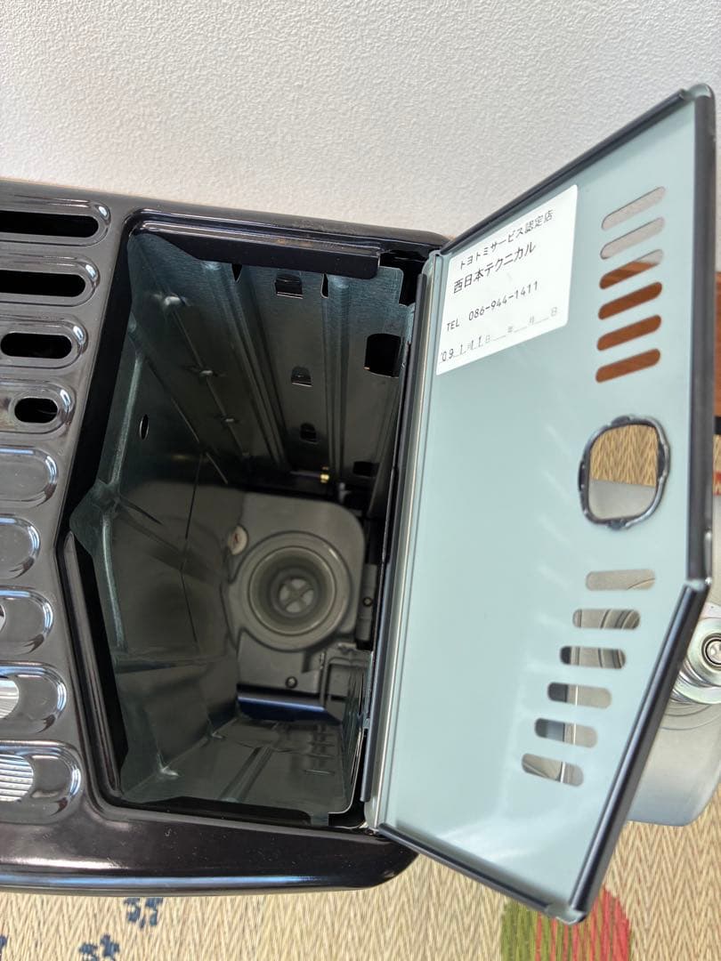 トヨトミ 灯油ストーブ NRC-D28E4 取扱説明書付き