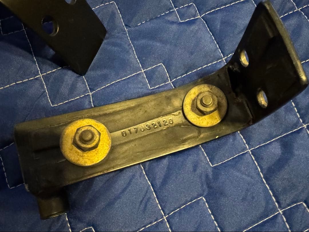 メルセデスベンツ /W463 /ゲレンデ /グリルガード /美品(ブラック塗装)