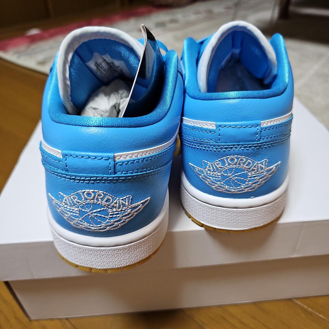 NIKE AIR JORDAN 1 LOW UNC 2６.5cm