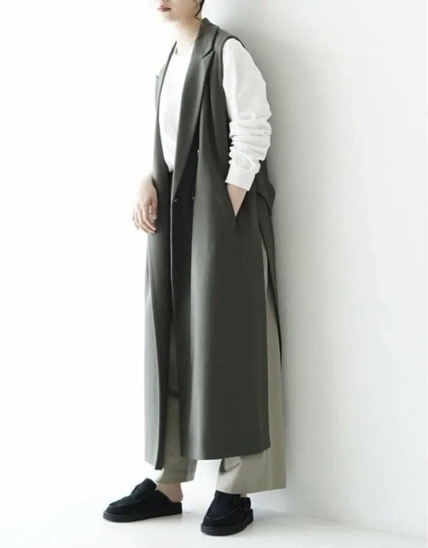 SACRA 59,300円　22A/W ライトメルトン ロングジレ