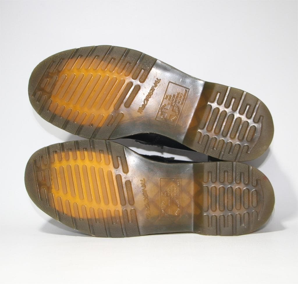 パ*グ様 ドクターマーチン エイドリアン スナッフル タッセル ローファー 黒