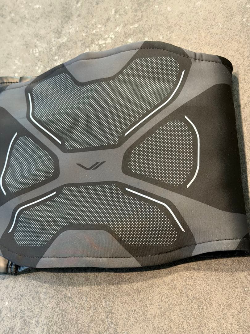 【美品】SIXPAD Core Belt 2(Mサイズ)コントローラー付