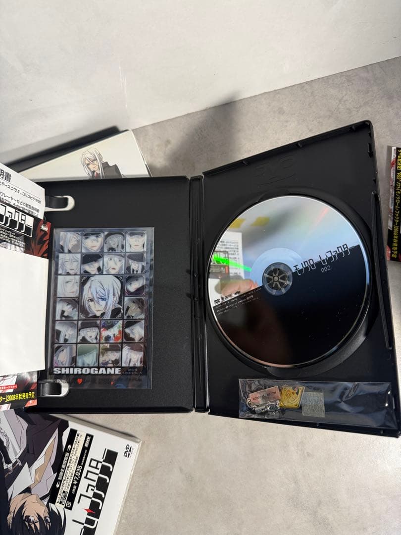 モノクローム・ファクター DVD 初回限定版 全8巻 特典完備 美品