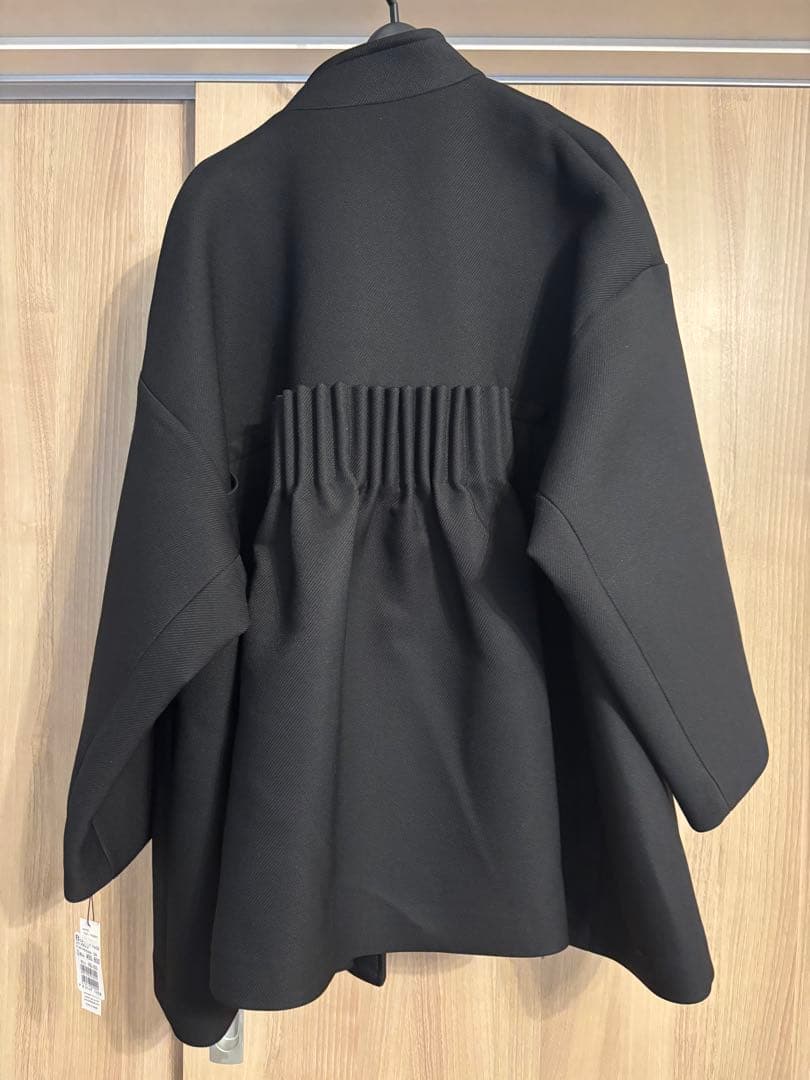 AVIE 定価5万円ノーカラーコート 黒