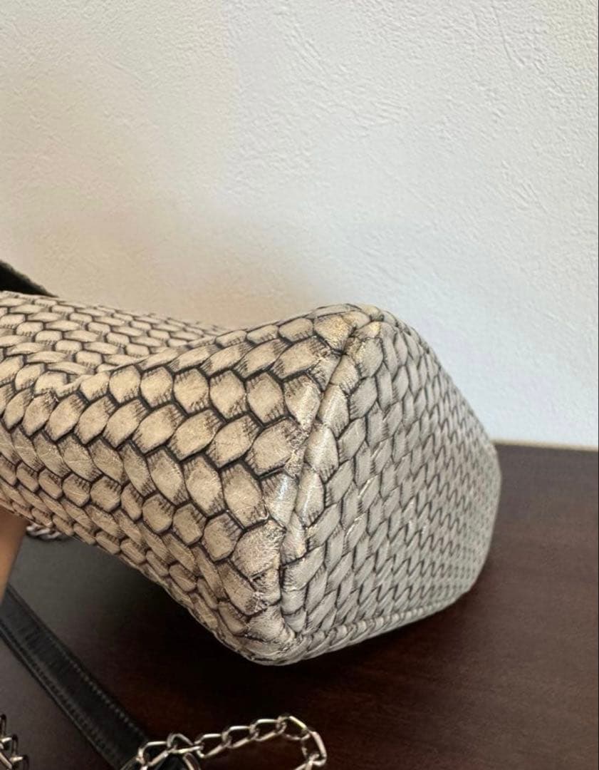 ヒロコハヤシ　オッティカ　ショルダーバッグ