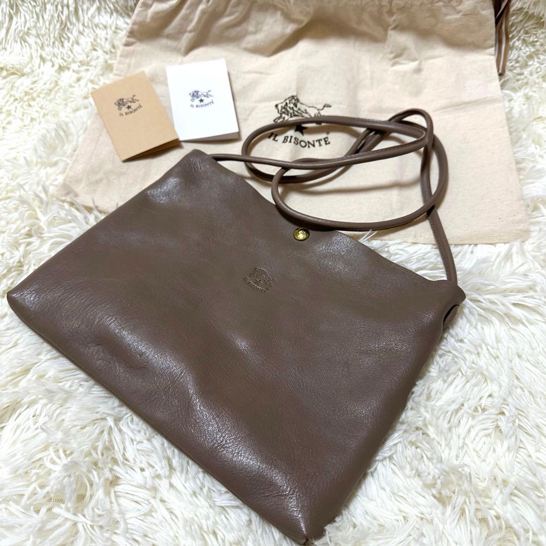 未使用に近いイルビゾンテ　クロスボディバッグ グレージュ保存袋付定価36,300