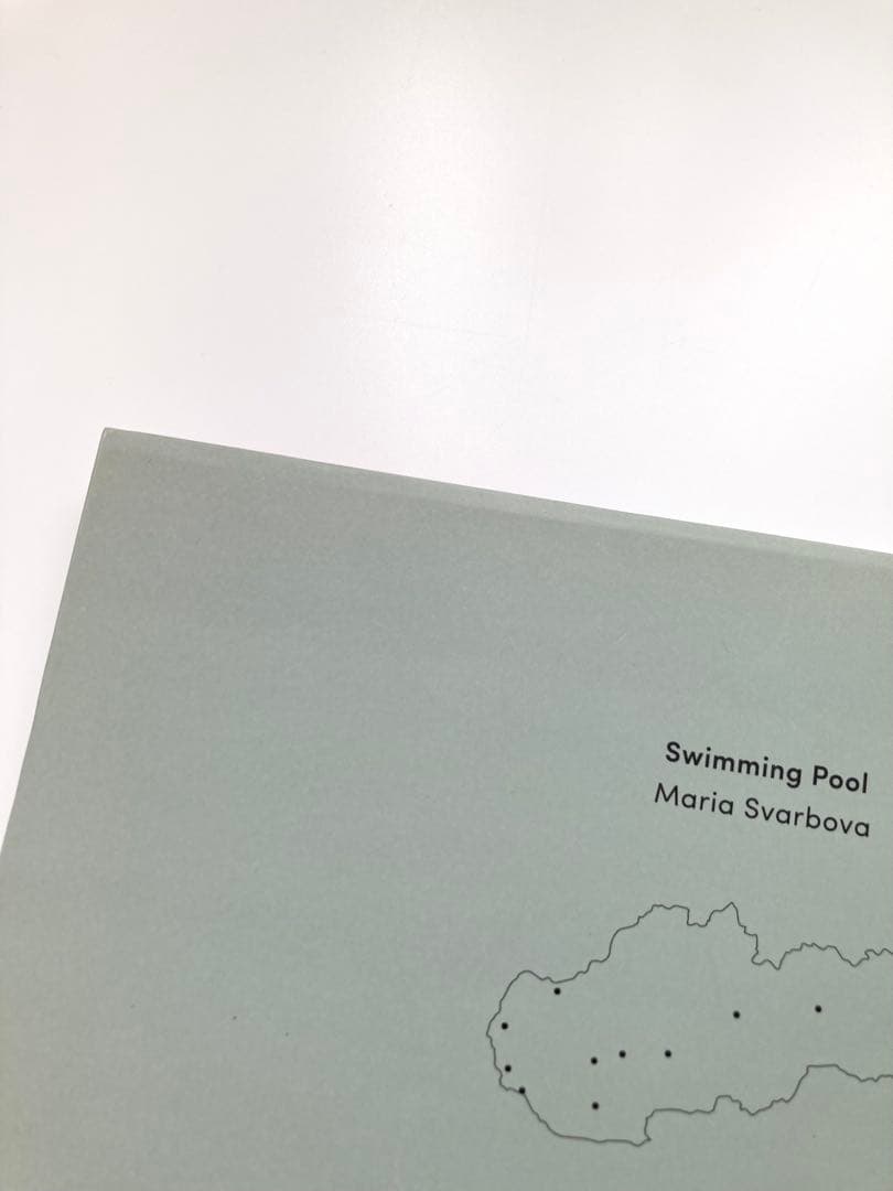 Maria Svarbova 「 Swimming Pool 」東欧プール写真集