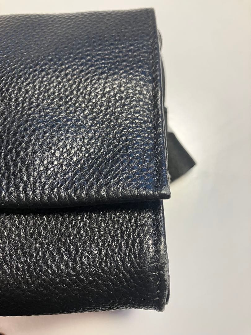 イアパピヨネ　ダルメシアン柄テープショルダーバッグ