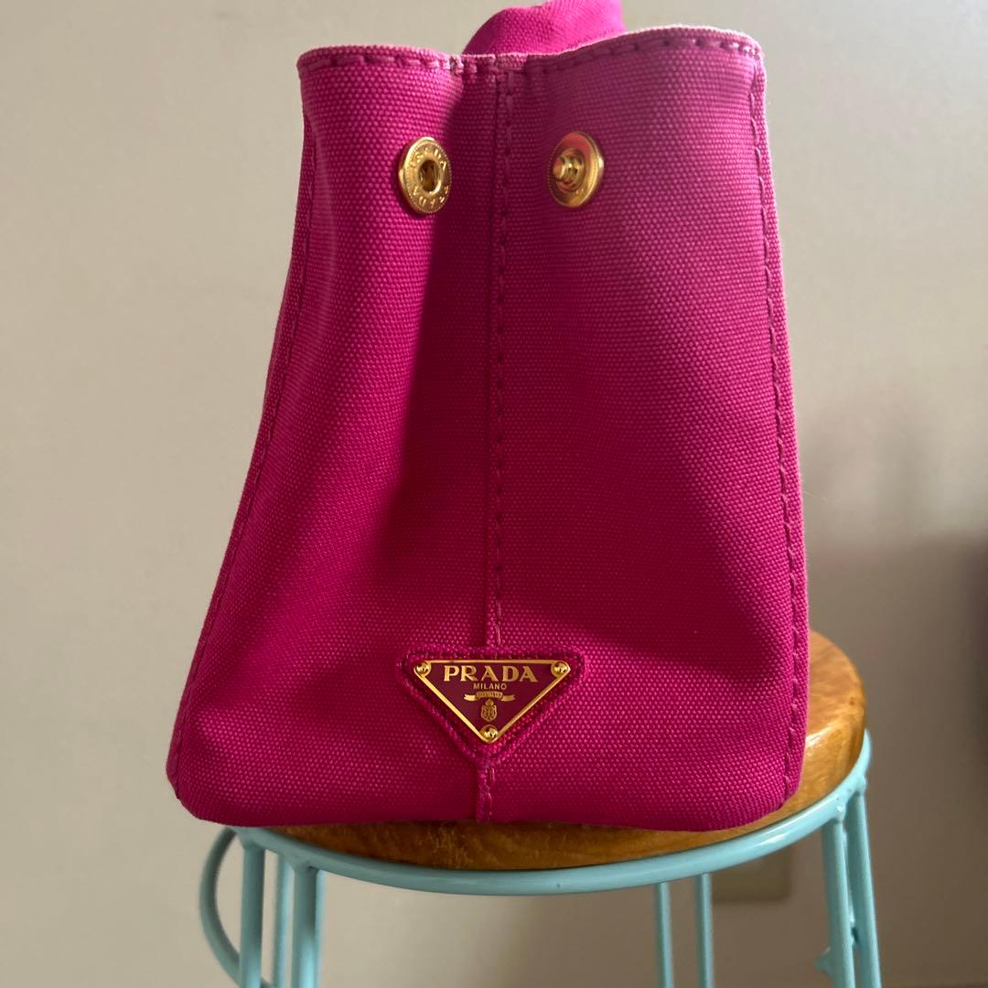 美品　プラダ　カナパ　キャンバストートバッグ　ピンク