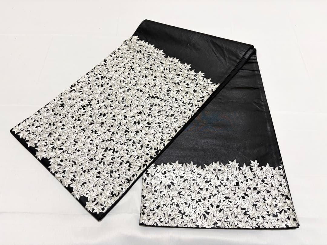 A 総手刺繍 蘇州刺繍 紅葉模様 金糸 白黒 正絹 太鼓柄 袋帯 O37