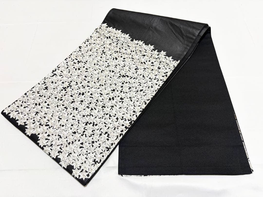 A 総手刺繍 蘇州刺繍 紅葉模様 金糸 白黒 正絹 太鼓柄 袋帯 O37