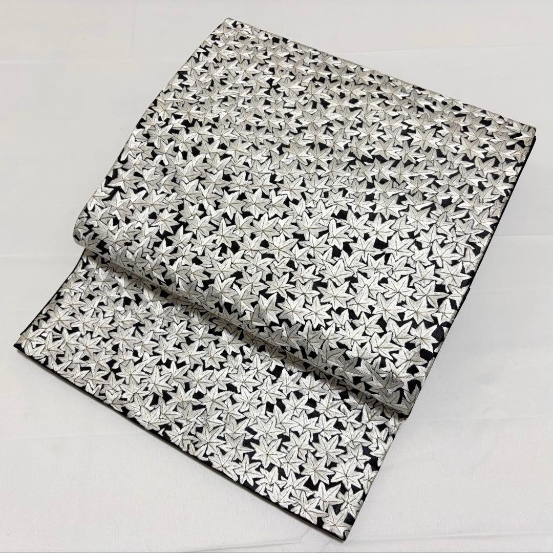 A 総手刺繍 蘇州刺繍 紅葉模様 金糸 白黒 正絹 太鼓柄 袋帯 O37