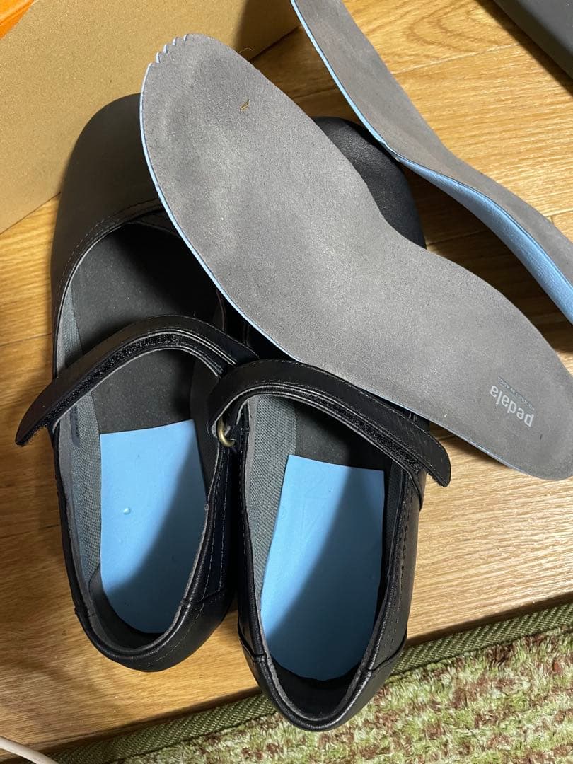 ASICS アシックス pedala ペダラ　ストラップ付パンプス 24.0