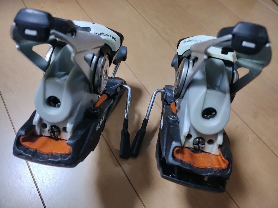 マーカー　Marker　titanium 1200 ビンディング