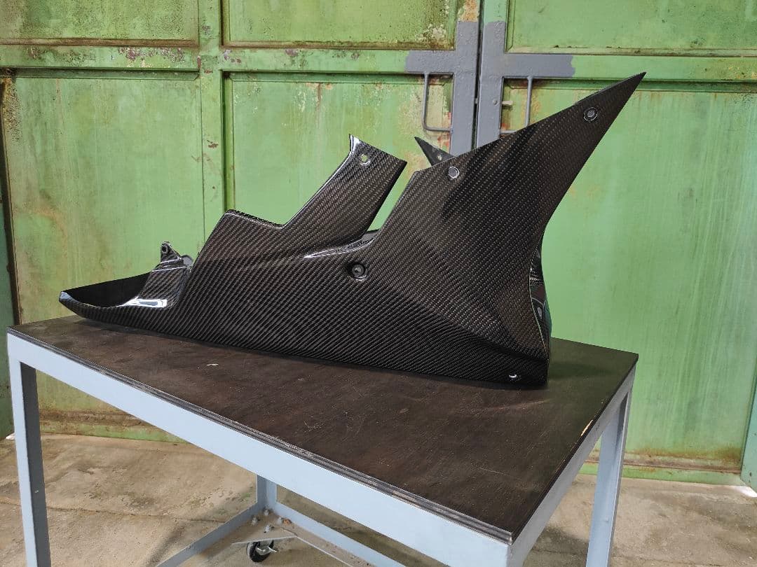 S1000RR Magical Racing社製 カーボンアンダーカウル