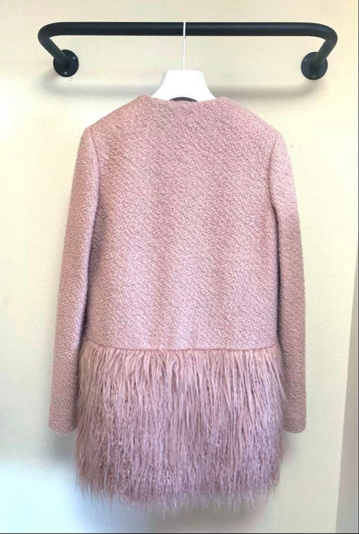 出品本日で終了 【Blugirl】ピンク ファーコート サイズS
