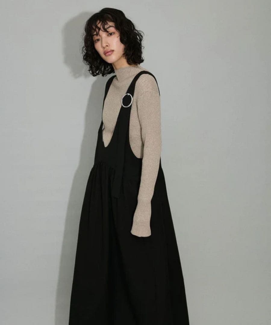 アダムエロペ　ディープネックAラインワンピース　ダークブラウン　38サイズ　新品