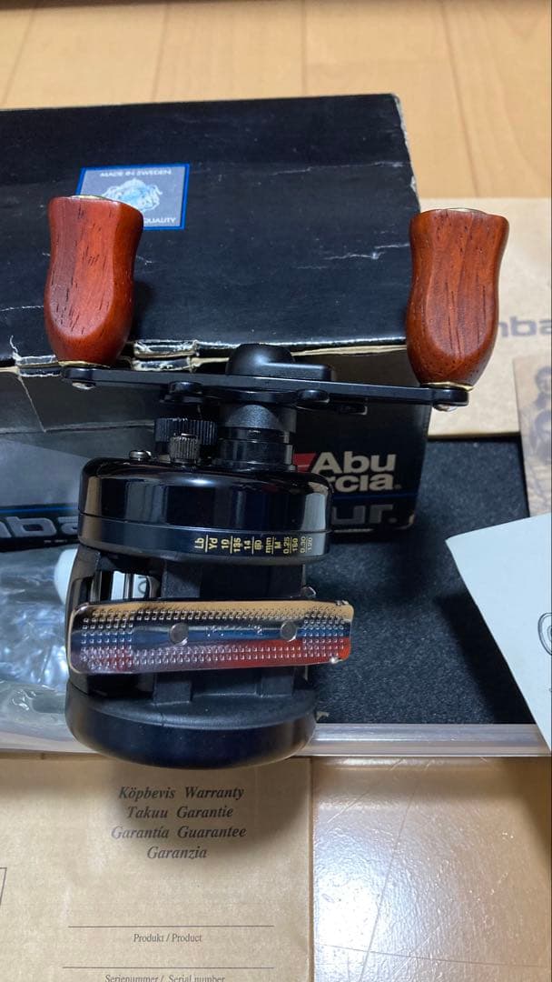 極美品　ambassadeur Black Max 1600C アブ　未使用