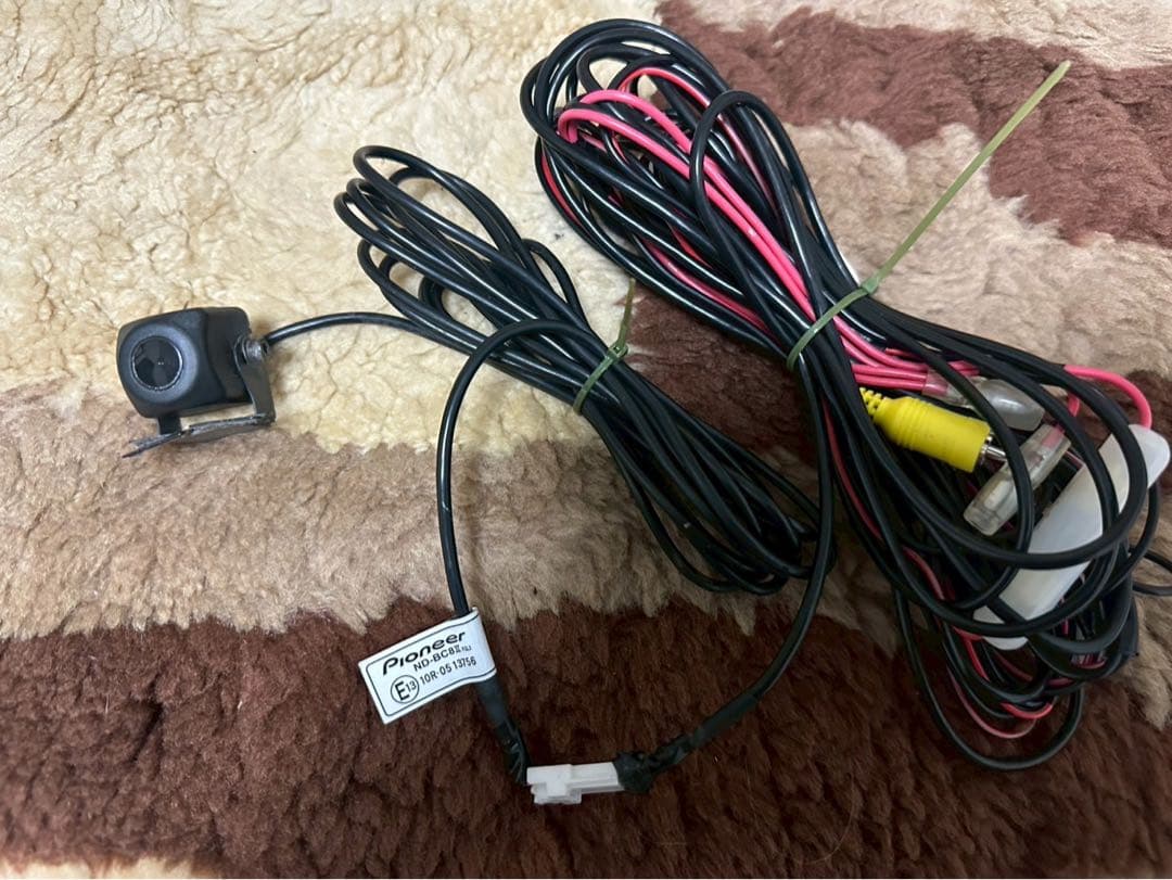 カーナビ AVIC-RW812-D PIONEER S/NO:CFTW049480JP