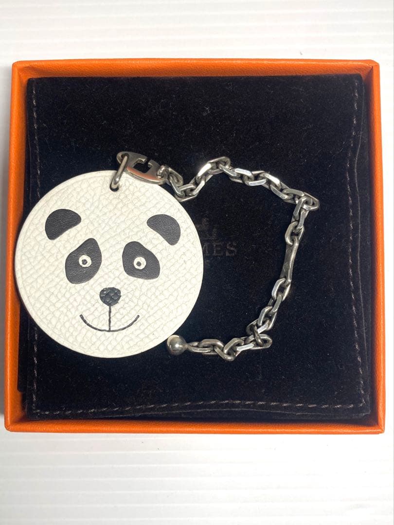 美品　HERMES エルメス　アニマル　パンダ　チャーム　キーホルダー　箱付き