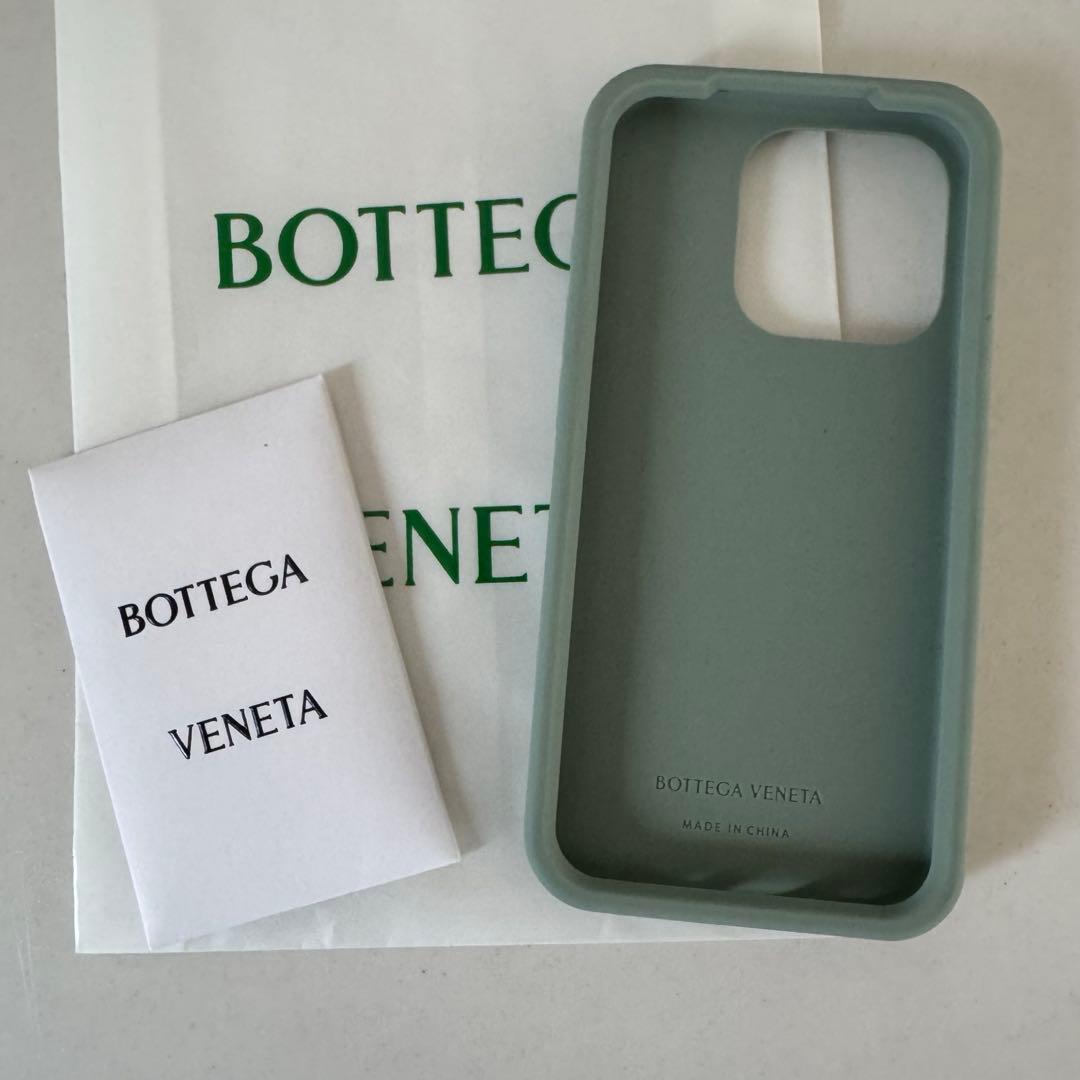新品BOTTEGAVENETA iPhoneケース 15 Pro