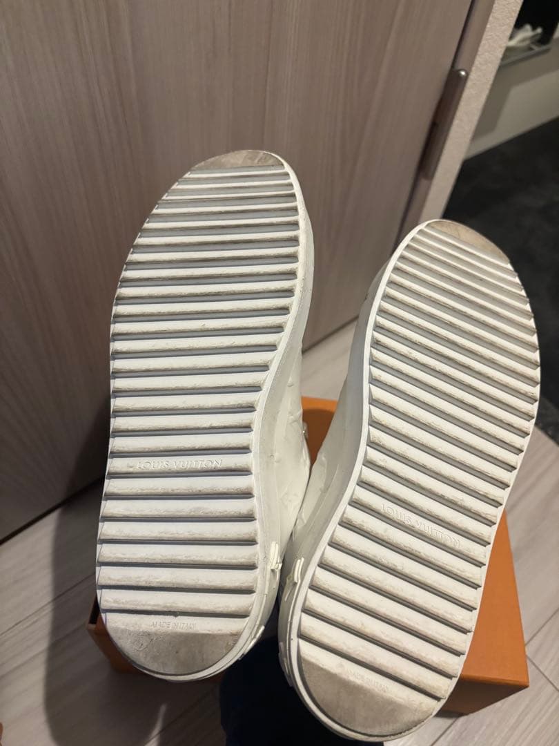 Louis Vuitton ホワイトスニーカー