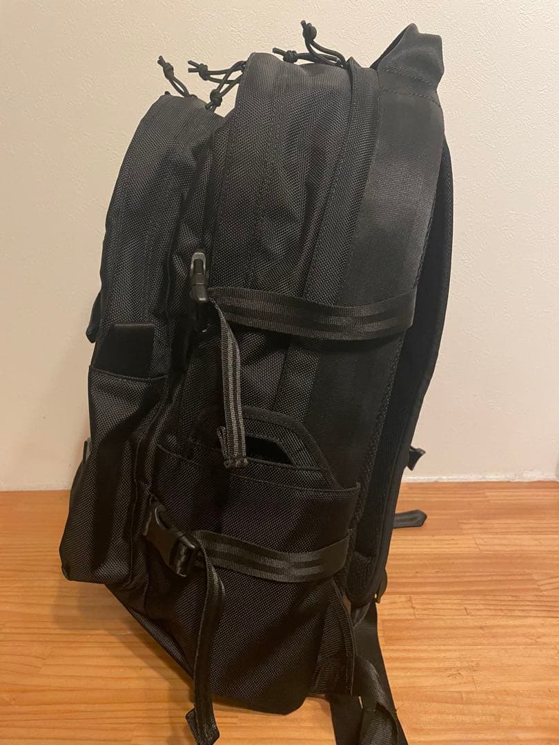 【未使用】ニューエラリュック35L プリントロゴ バックパック 11783327