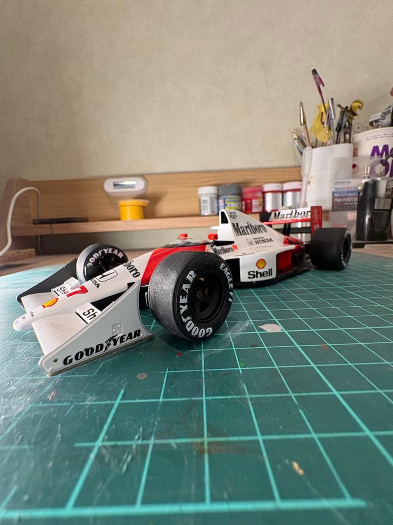 マクラーレンホンダMP4/5B 1/20