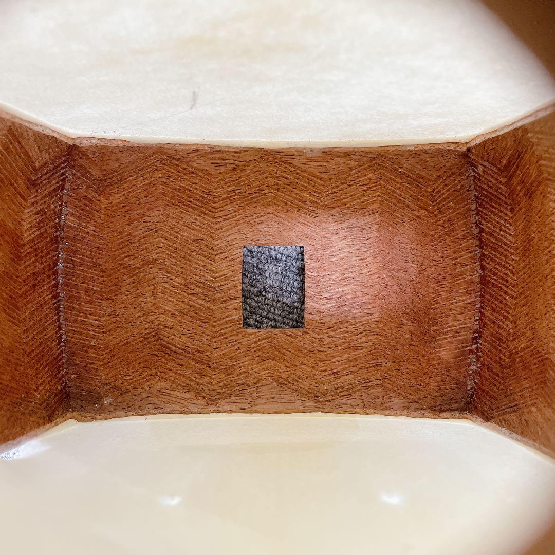 細棹 三味線 虎トチ紅木 子持ち綾杉胴 天然 糸巻き 二本溝 金細