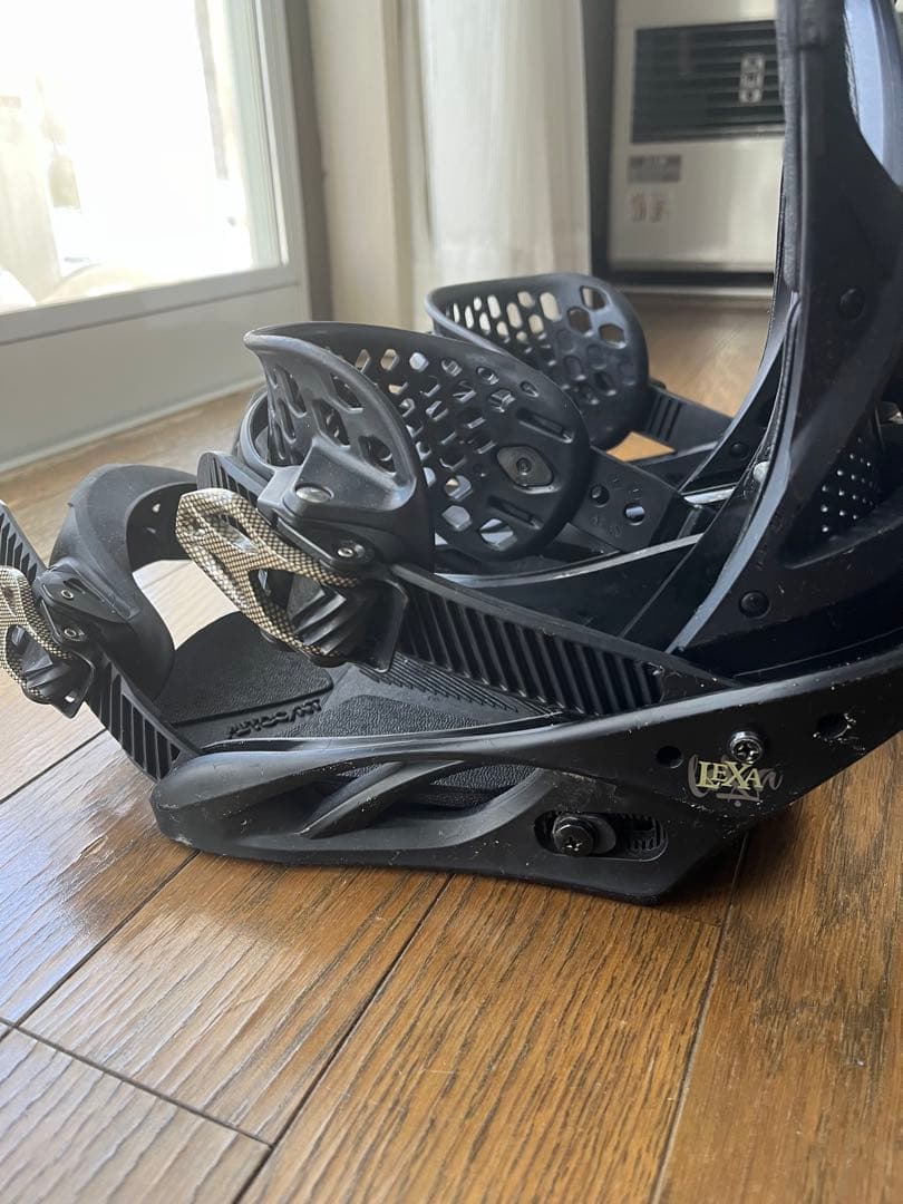 Burton LEXA スノーボードビンディング