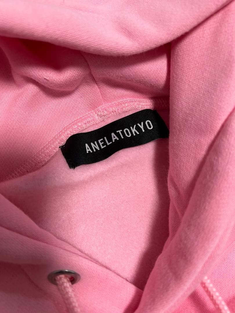 anela tokyoロゴフーディー