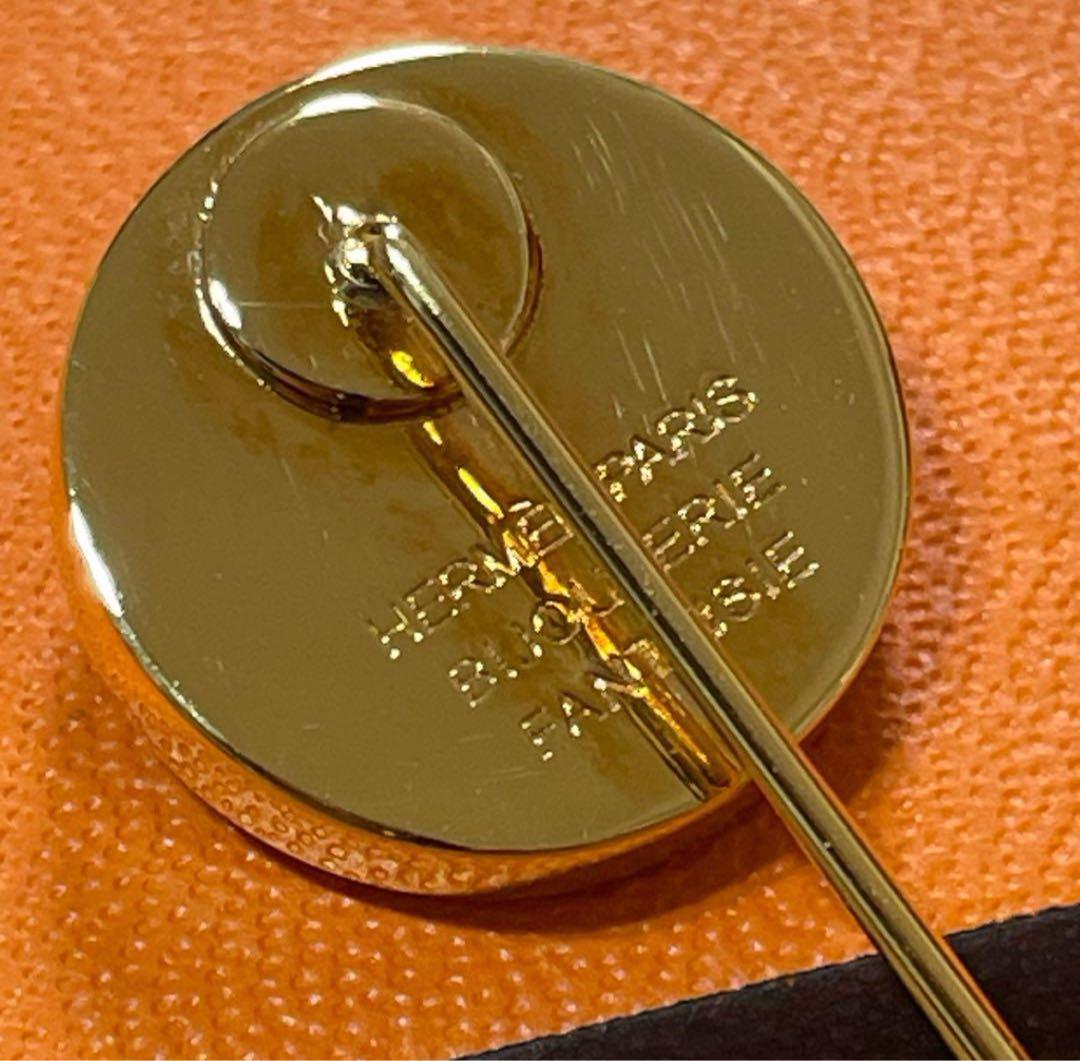 HERMES エルメス ゴールドカラー ピンブローチ コロゾ 馬柄