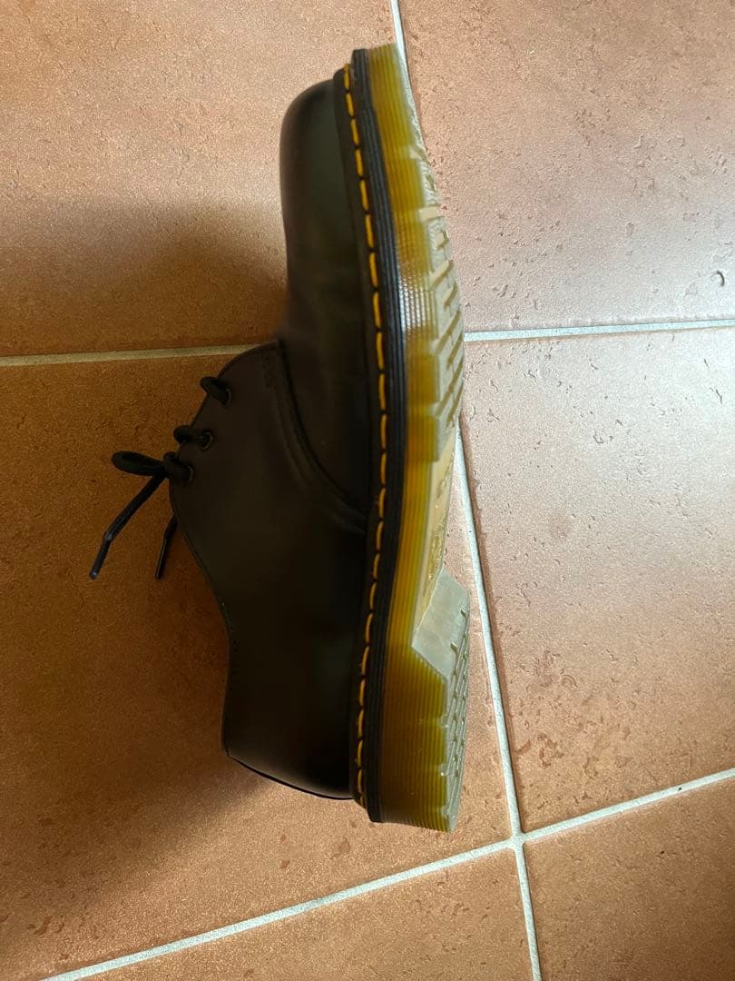 ミ*ー様 美品　ドクターマーチン　3ホール　UK7 26㎝