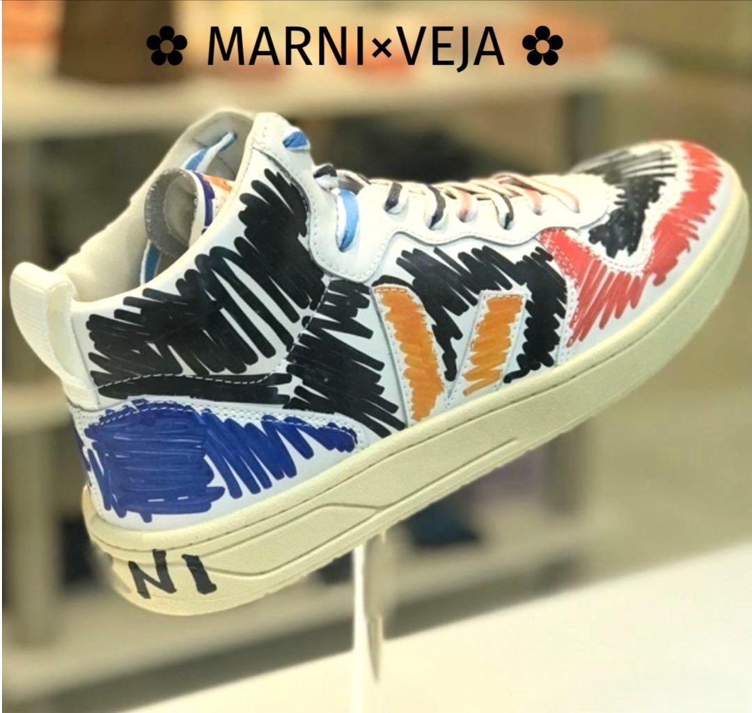 ✿ MARNI×VEJA ✿ コラボ ハイカットスニーカー　手書きマルチカラー