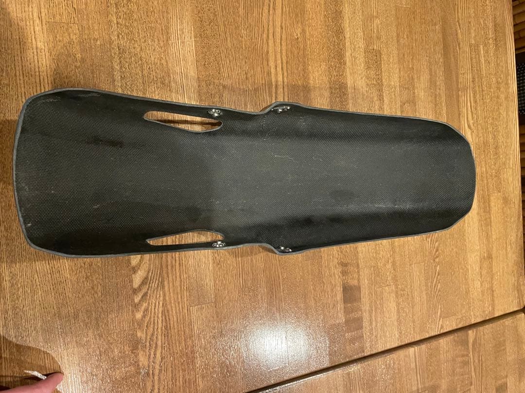 かっちゃん　　フロントフェンダー　ZRX1200ダエグ用