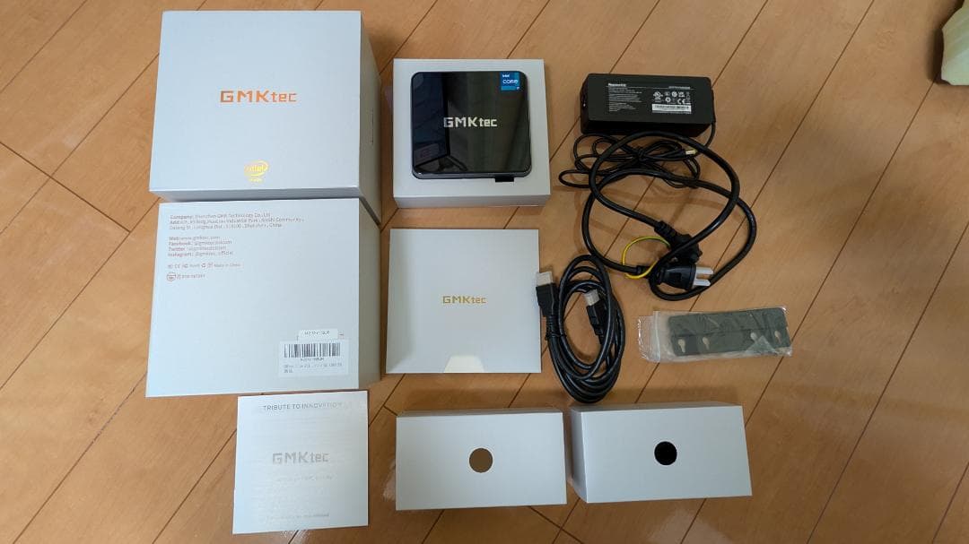 GMKtec NucBox M2 i7-11390H 32GB 1TB ミニPC