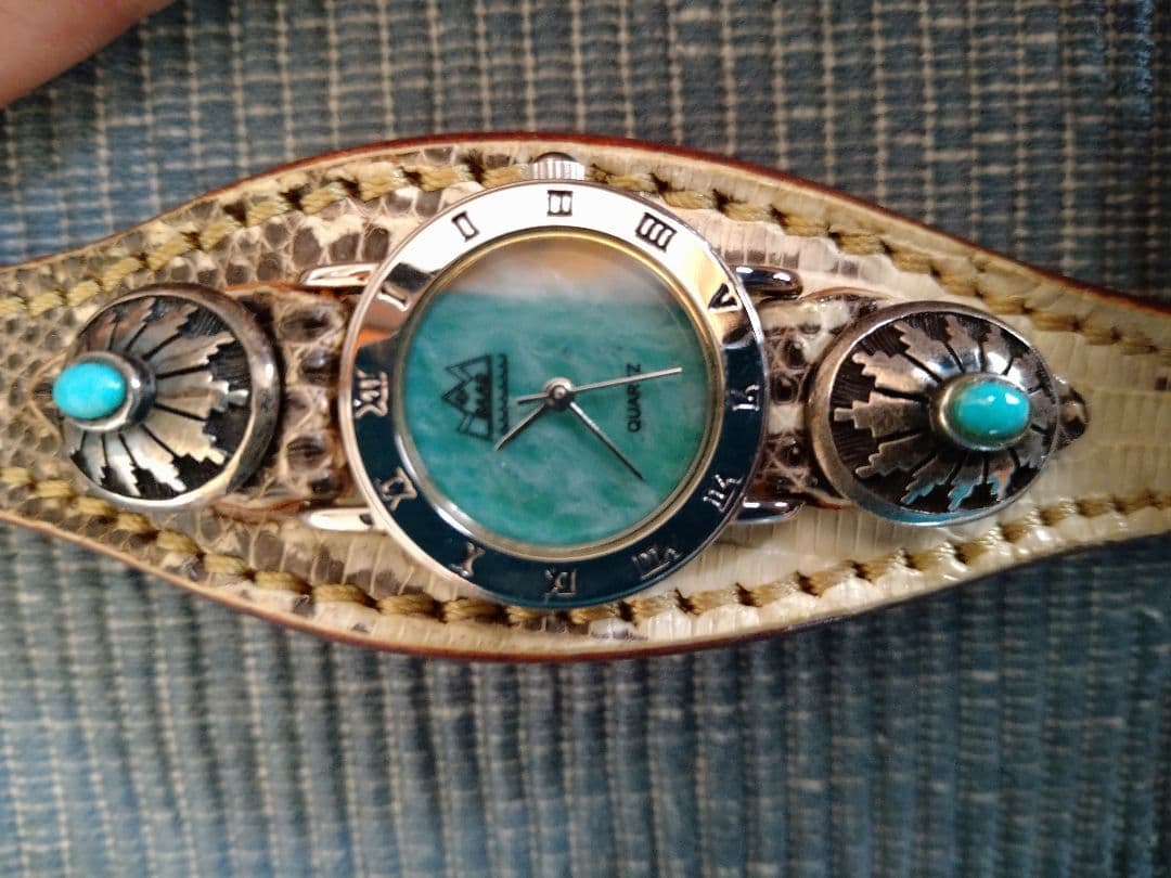 ♥️SAAD♥️レディース時計♥️