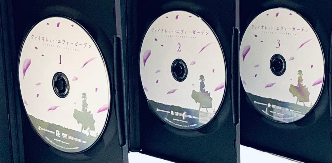 ヴァイオレット・エヴァーガーデン　(全７巻+劇場版+外伝)　【全9巻】　DVD