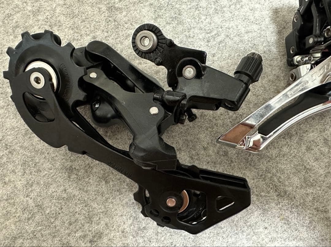 shimano 105 r7000 ディレーラー