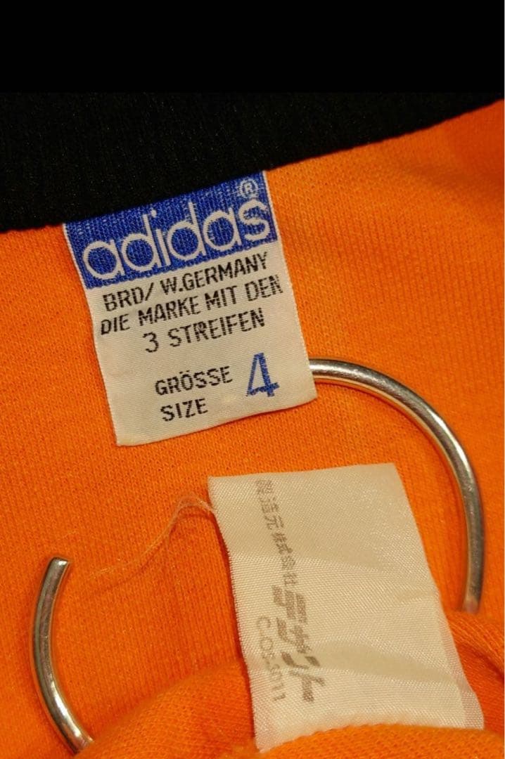 あ*あ様 adidas 小松菜奈着用同型 デサント製 トラックジャケット 4 西