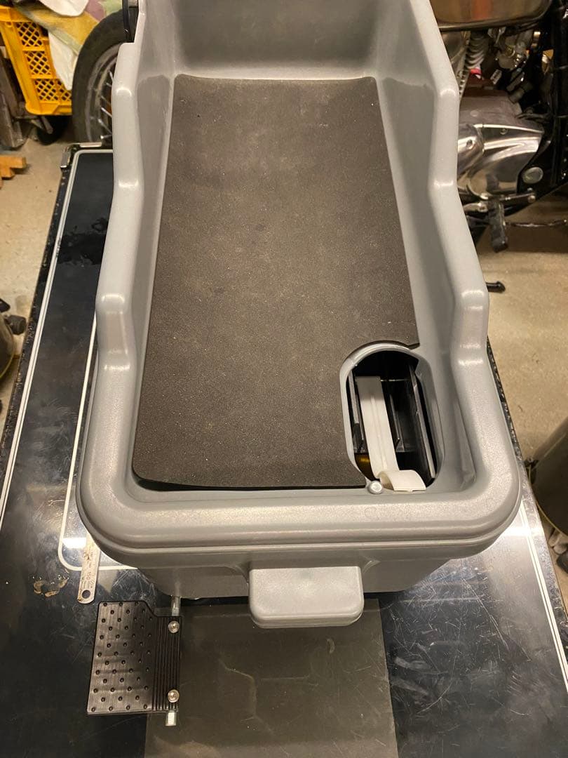 ゴルフボールディスペンサー