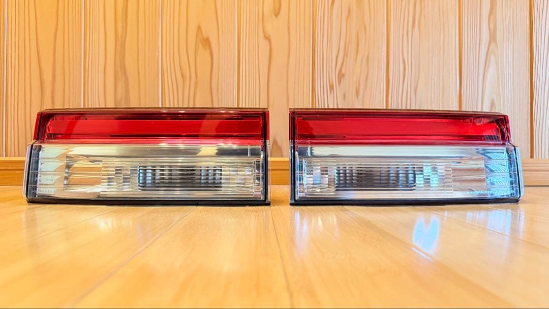 デリカD:5(CV1W) メーカー純正リアガーニッシュ