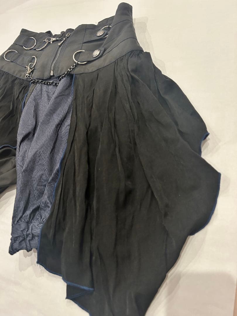 ALGONQUINS アルゴンキン　ショートパンツ　黒　ボーダー　個性的　美品