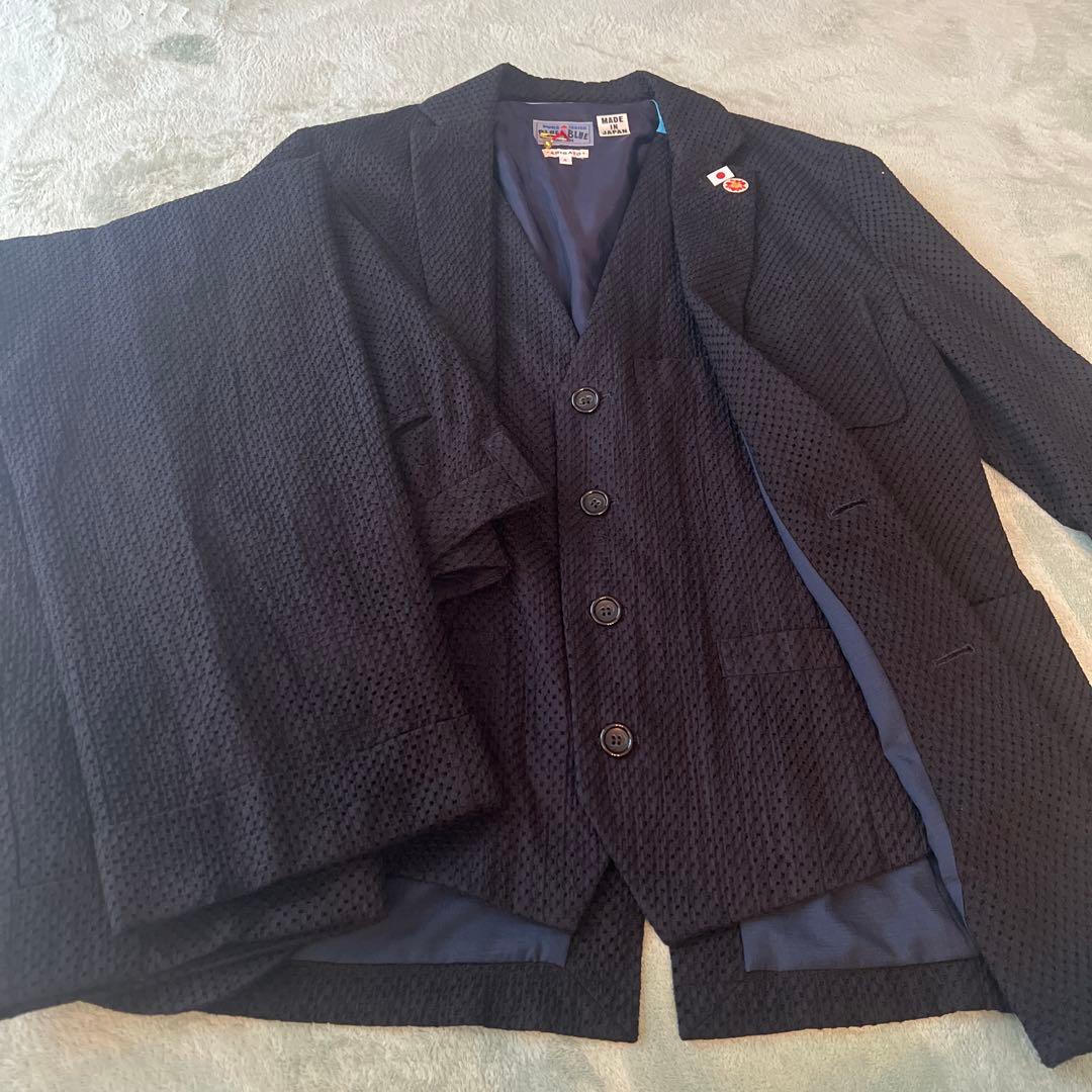 BLUE BLUE スリーピース　ベスト２枚