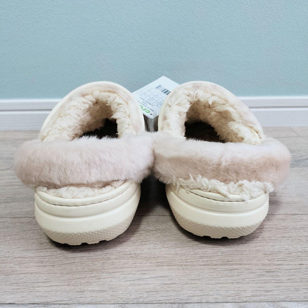 【新品未使用タグ付き】 crocs きゃりーぱみゅぱみゅ ファーサンダル 26
