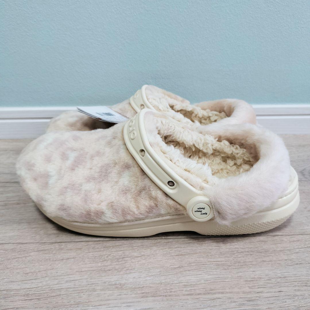 【新品未使用タグ付き】 crocs きゃりーぱみゅぱみゅ ファーサンダル 26