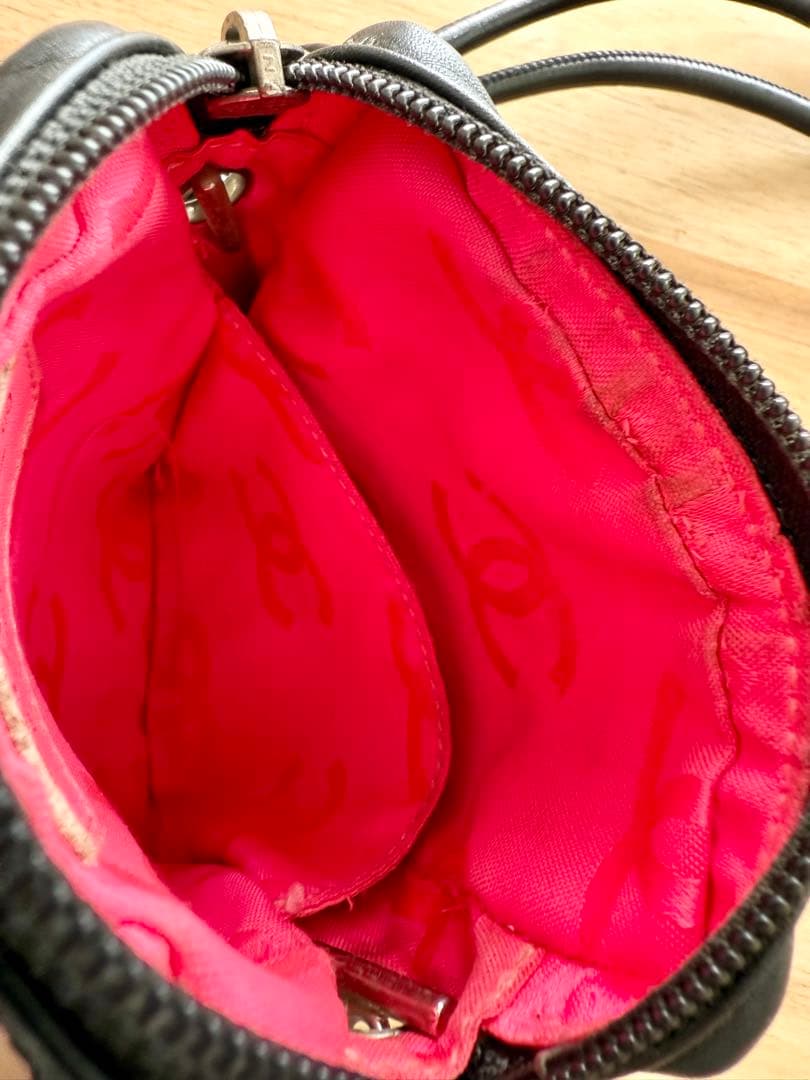 【希少】CHANEL カンボンライン アクセサリーポーチ ポシェット 黒×白