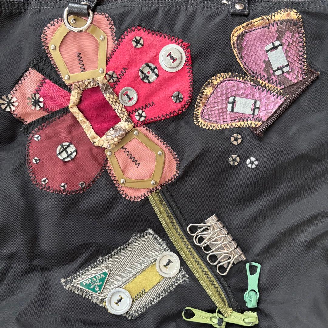 PRADA アート風トートバッグ 黒