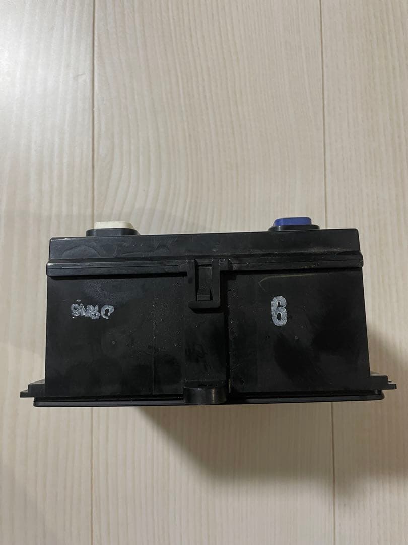 ランクル80 エアコンスイッチ　エアコンパネル