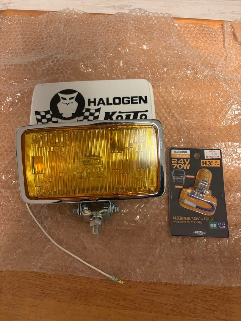 KOITOハロゲンフォグランプ角型